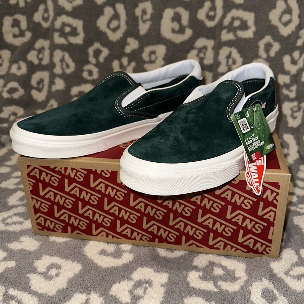 New Vans Slip-On 59  in Jungle Green & Snow White 😍